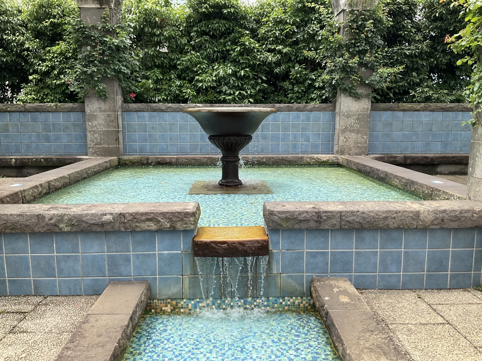 山手イタリア山庭園の噴水
