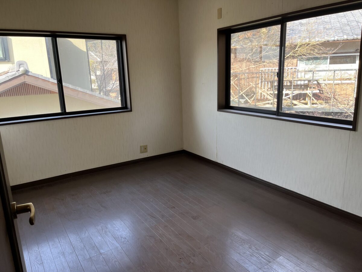 宇治田原町　売り戸建て住宅の洋室