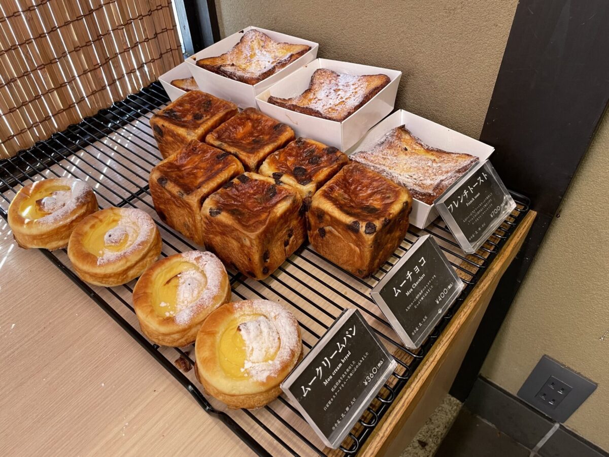 パンとエスプレッソとのパン