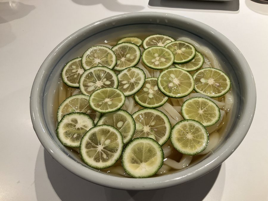 すだち冷かけうどん